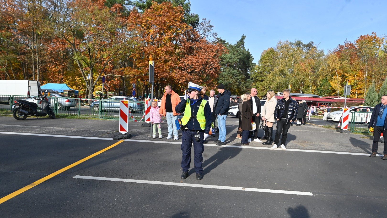 Cmentarze policja - Wojtek Wardejn - Radio Poznań