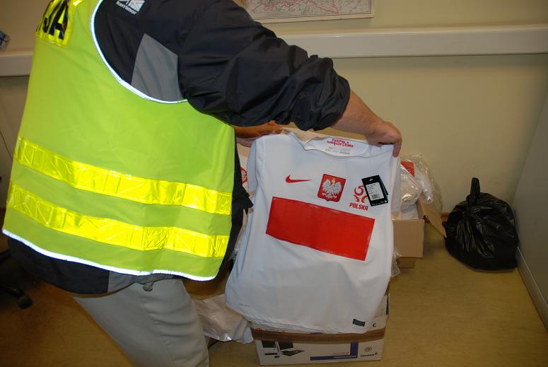 koszulka euro podróbka - Wielkopolska Policja