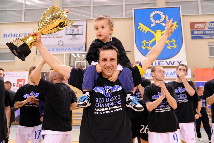 Akademia FC Pniewy mistrzem - Krzysztof Kaczyński