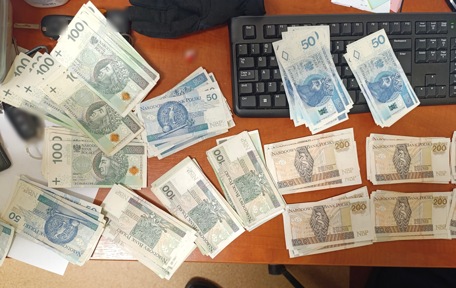 odbierak oszustwo - KMP Poznań