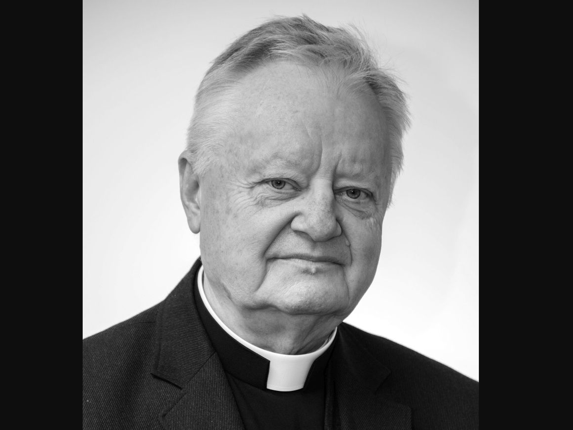 ksiądz bogdan chęsz - Archidiecezja Poznańska