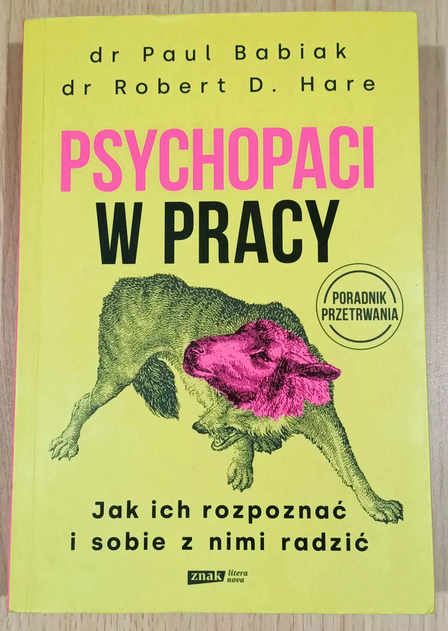 Psychopaci w pracy - książka o manipulacji w środowisku zawodowym