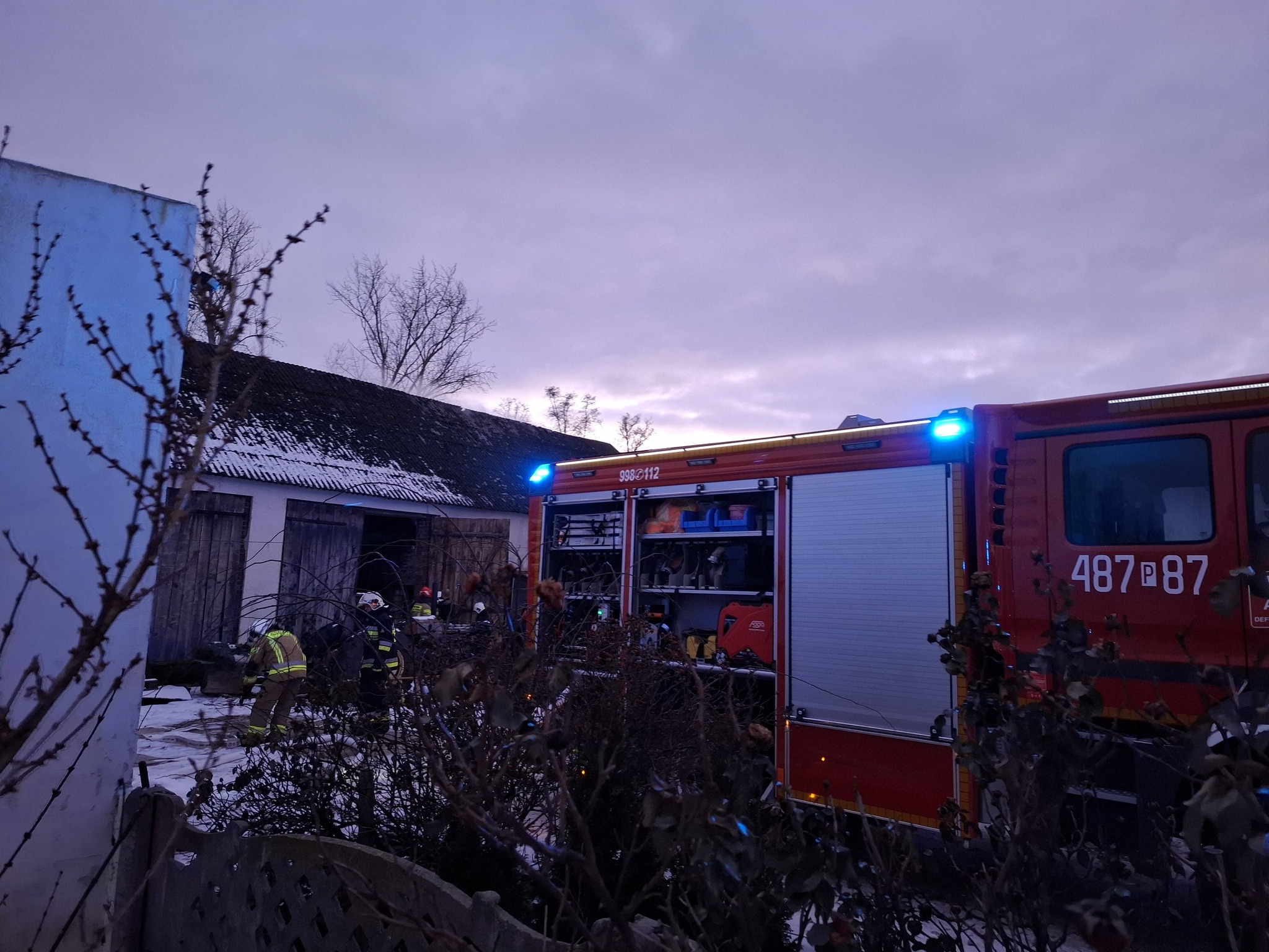 Zapaliło się siano w stodole. Szybka akcja strażaków