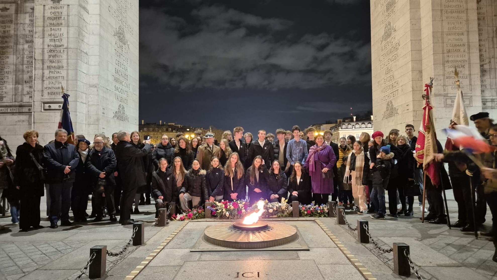 Kryptolodzy Paryż - Ambasada RP w Paryżu