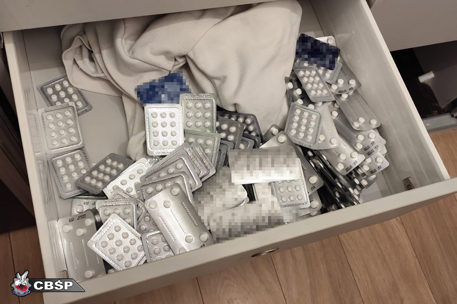 Leki z aptek w Poznaniu trafiały do fabryki narkotyków w Ukrainie. Jest akt oskarżenia