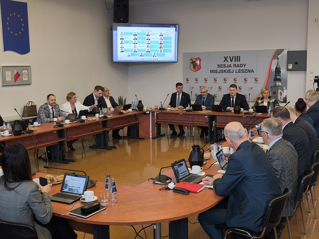 Rada Miejska Leszna nie zmieniła kursu. Co dalej ze Szkoła Podstawową nr 1?