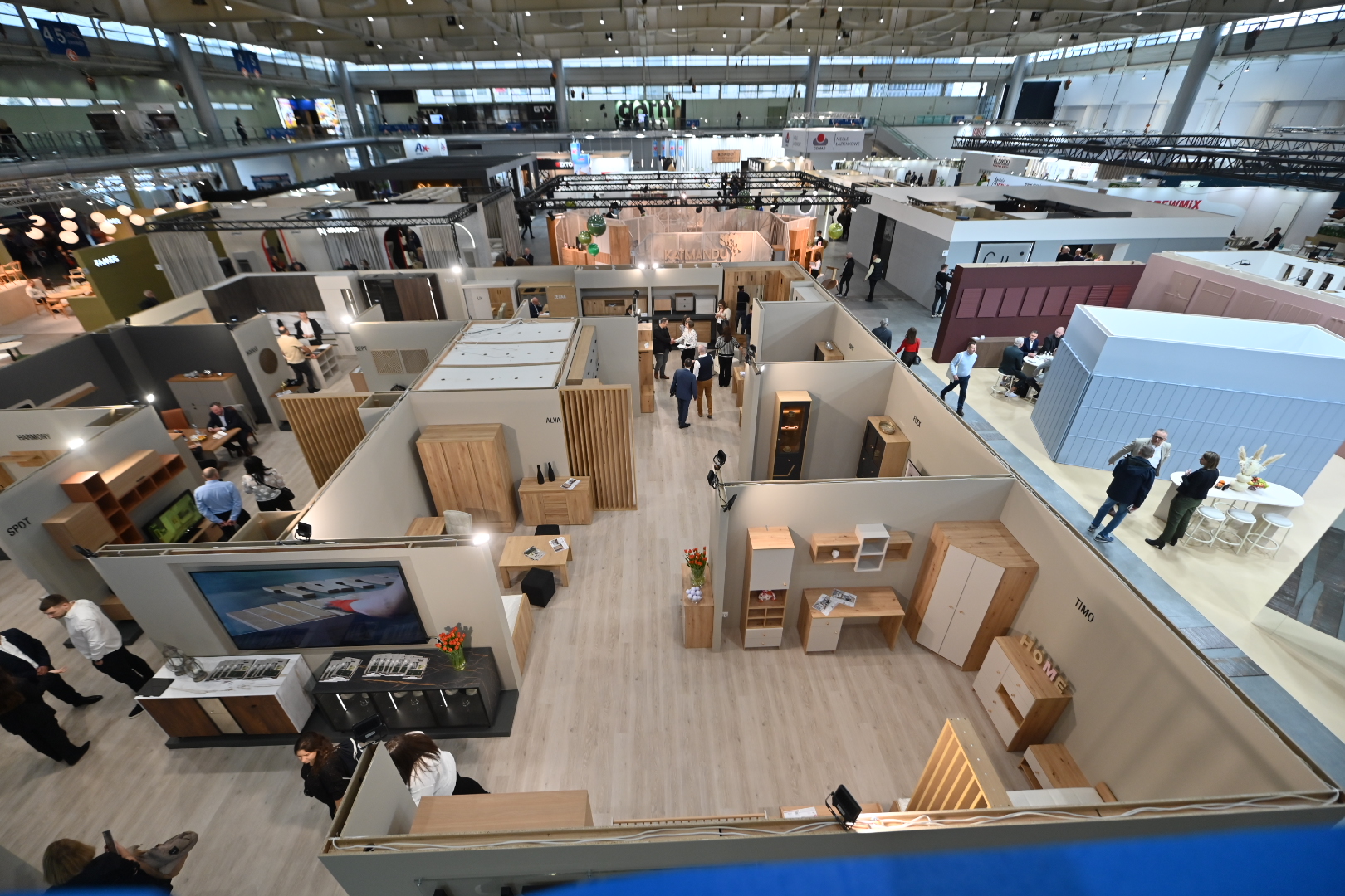 targi meble 2026 - Wojtek Wardejn