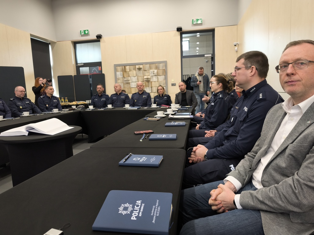 konferencja bezpieczeństwa regionu rawicz - Bartłomiej Klupś - Radio Poznań