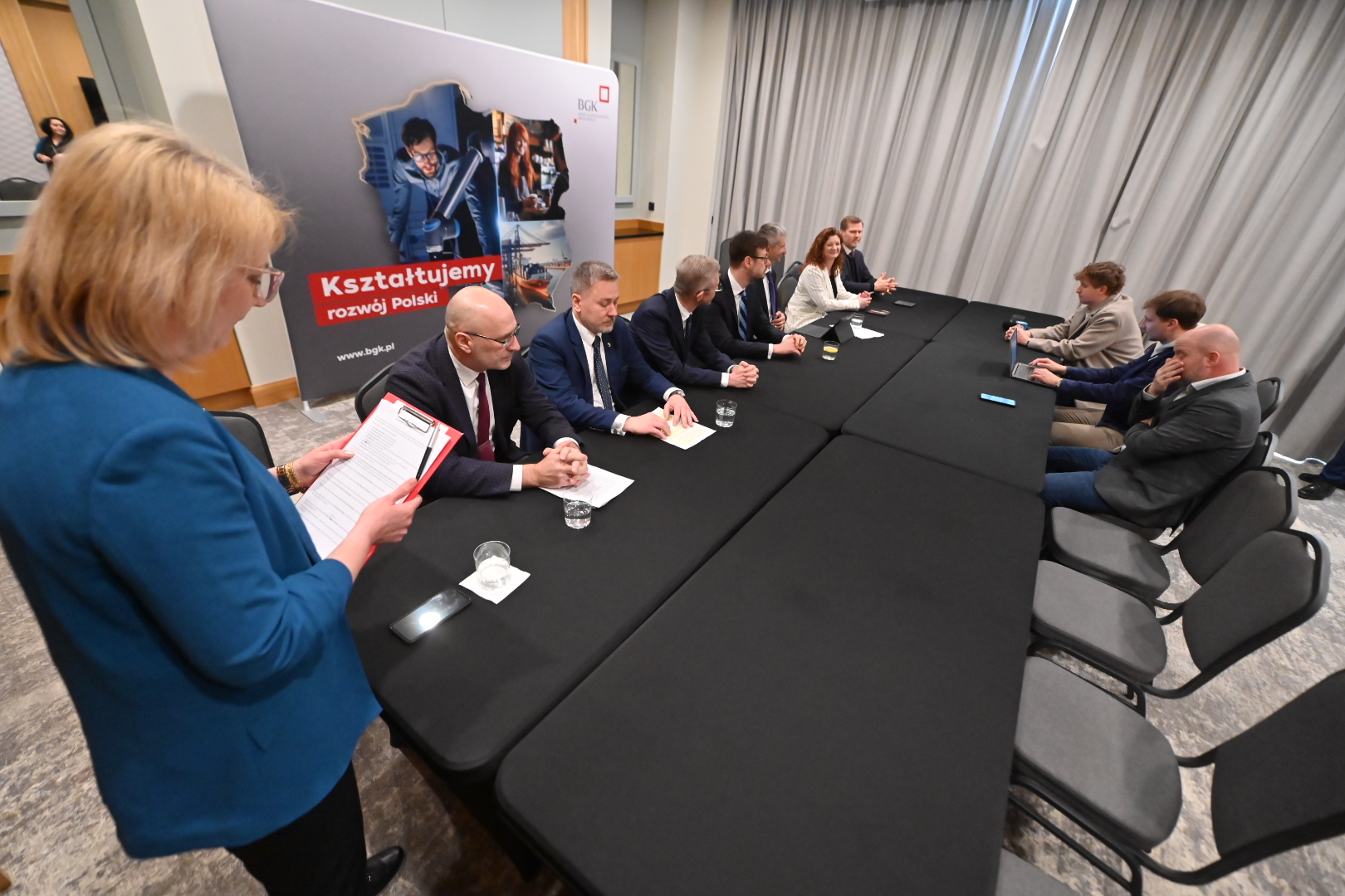 bgk kredyty dla samorządów - Wojtek Wardejn - Radio Poznań