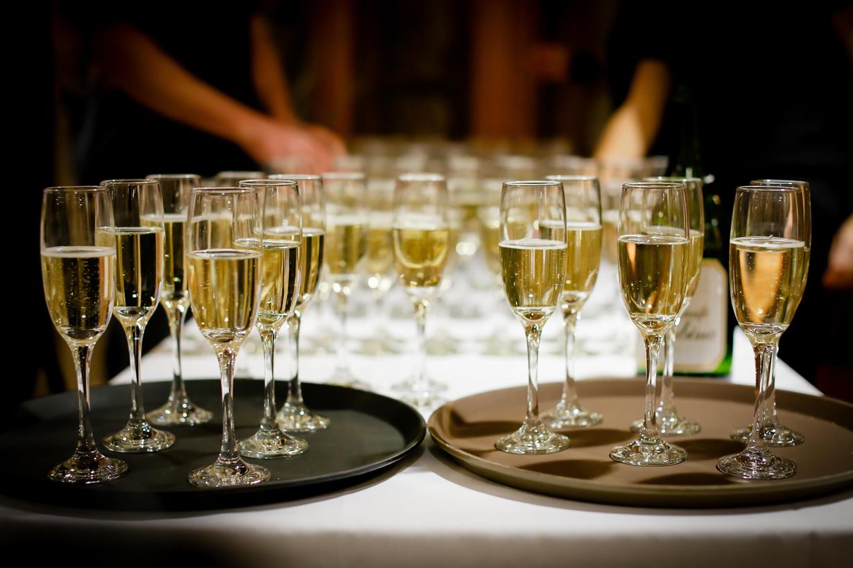 pexels-drinks-1283608 (1) (Copy) - Pexels - Pixabay