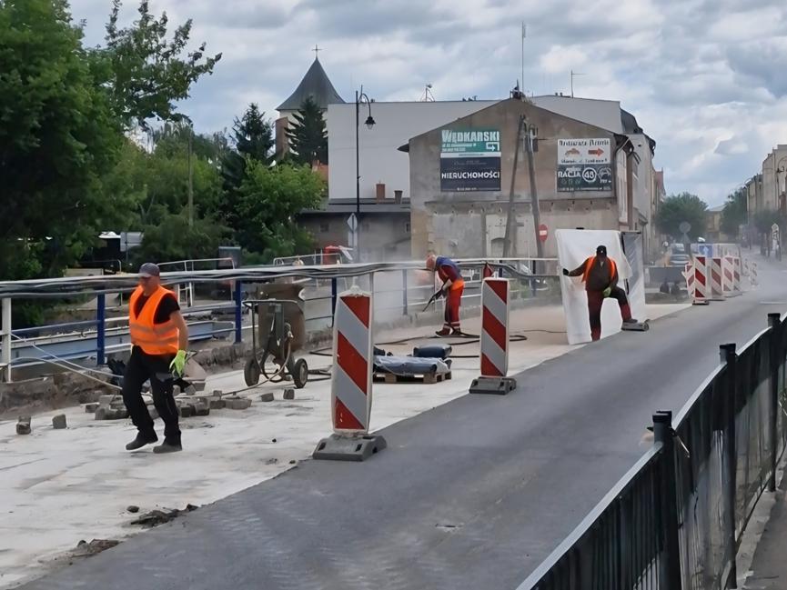 remont mostu na wełnie oborniki - Grzegorz Ługawiak