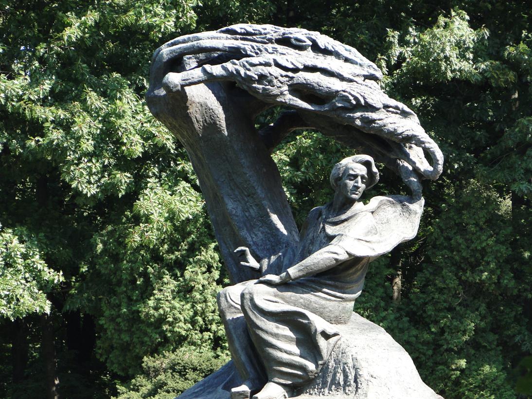 masterek-statue-381311 (Copy) - masterek - Pixabay