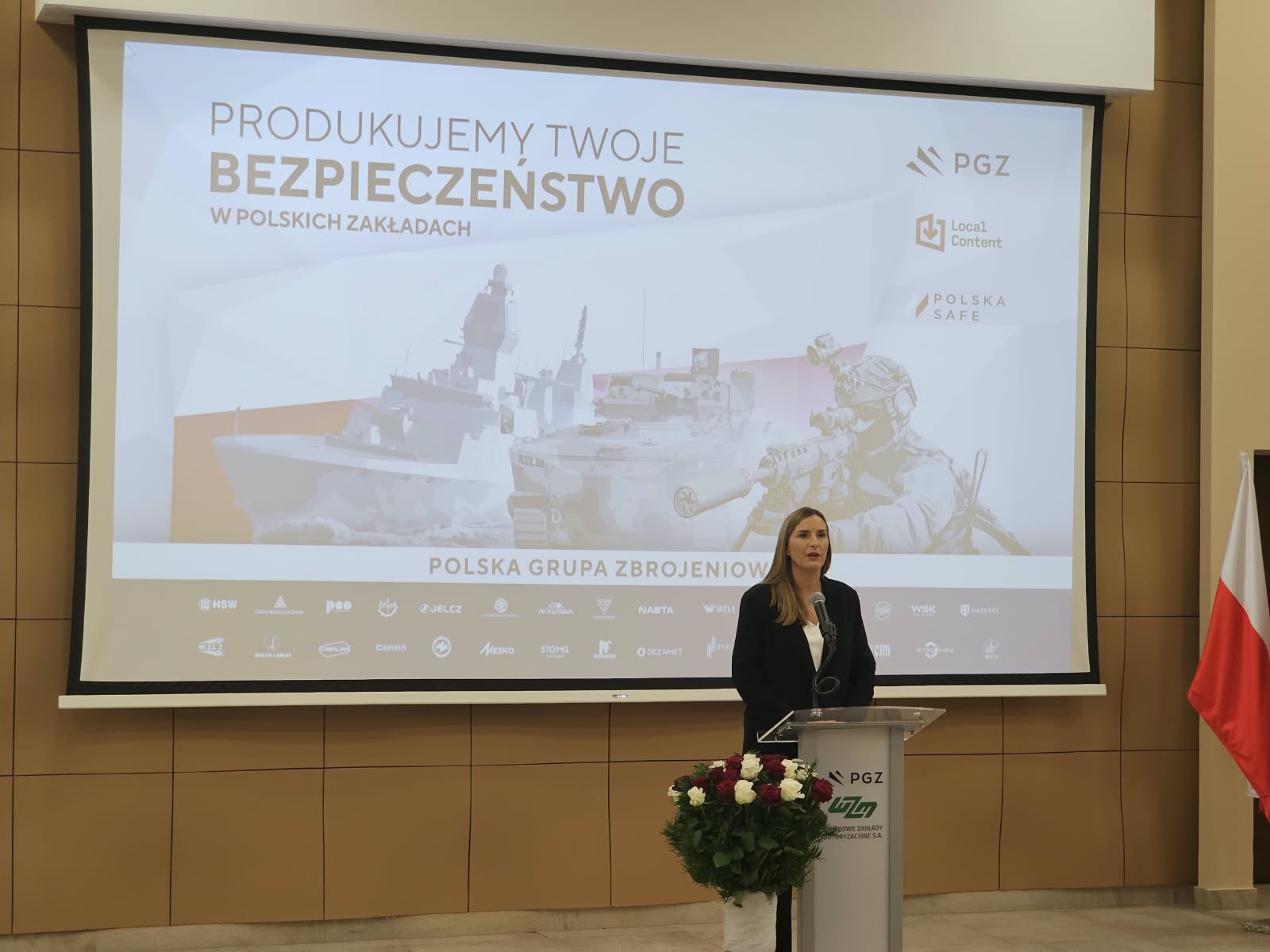"Warto sobie przypomnieć, kto jest wrogiem". Wiceszefowa MON po ataku rosyjskiego drona