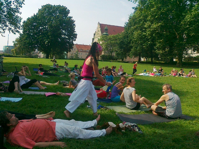 Joga pod Operą - Wojciech Chmielewski