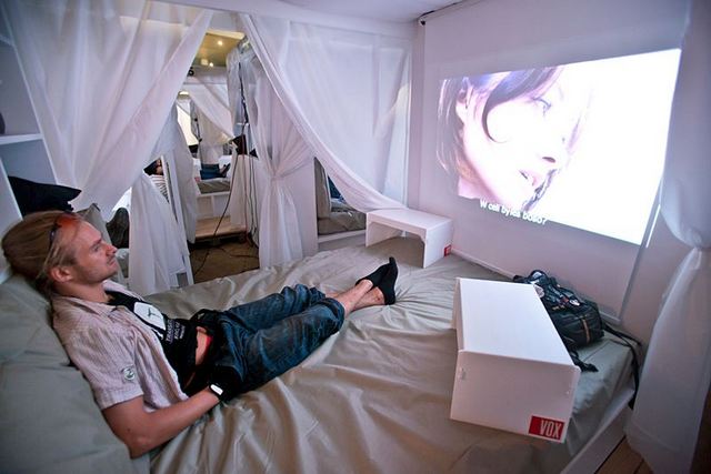 Kino łóżkowe - Transatlantyk - Tomasz Wiech - Transatlantyk