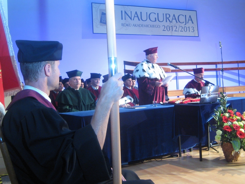 Rok akademicki - rozpoczęcie w Pile - Wiesława Pinkowska