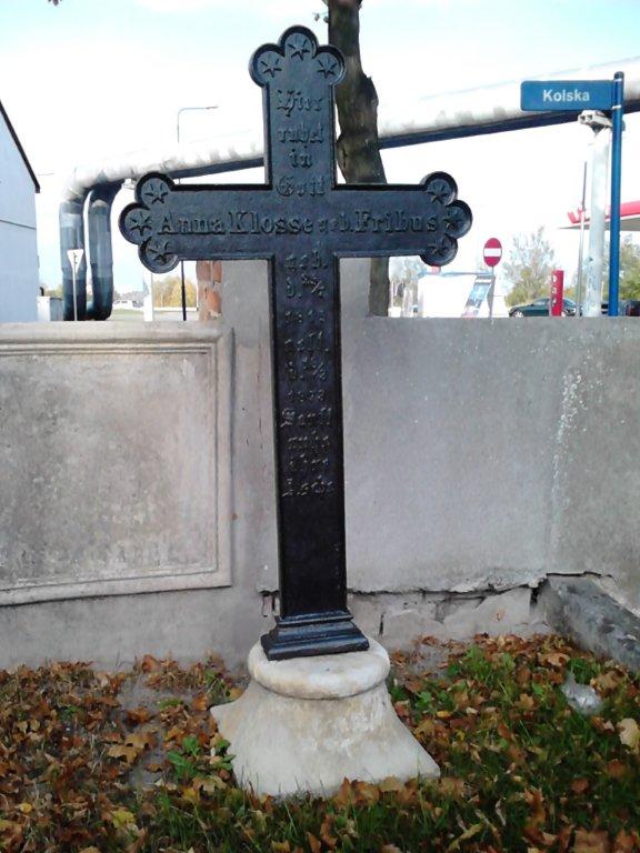 Nagrobki cmentarz w Koninie - Piotr Pęcherski