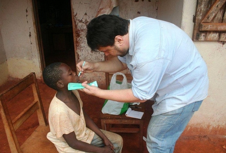 Dentysta w Kamerunie - Redemtoris Missio