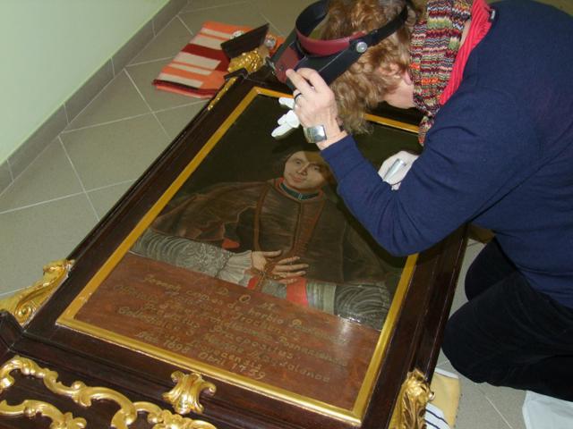 Obraz z Fary - odzyskany - KWP w Poznaniu