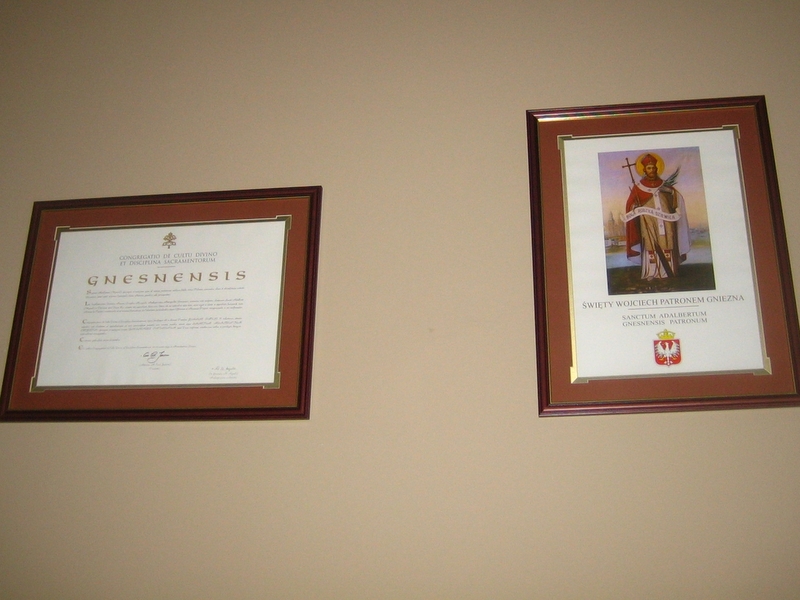 Krzyż w sali obrad Gniezno - Rafał Muniak