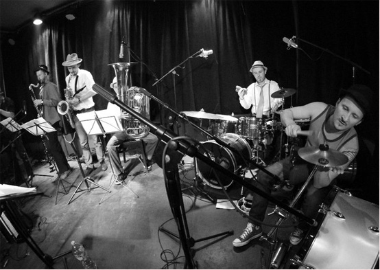 Tsinguz Fanfara Awantura - Tsigunz Fanfara Avantura