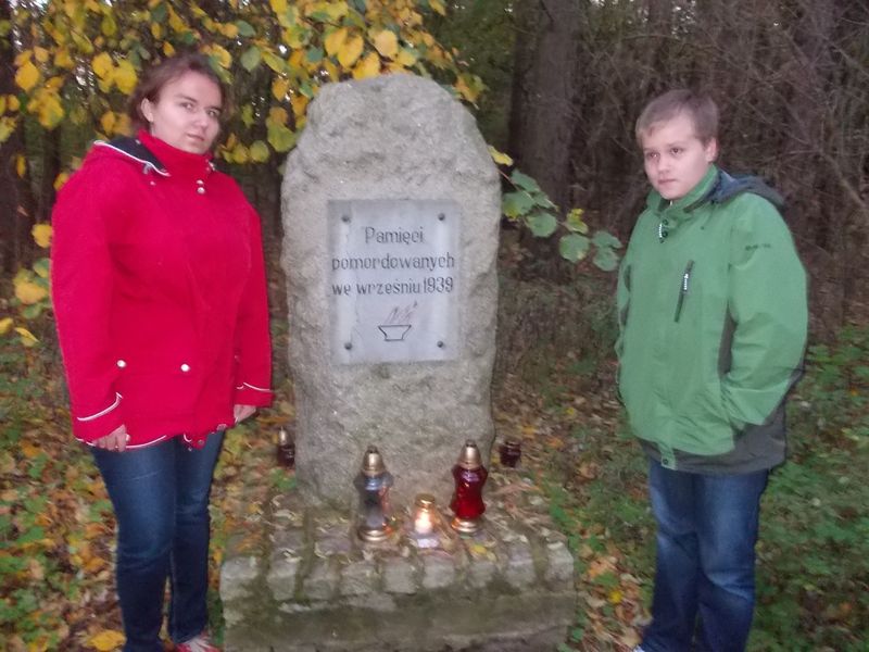Pomnik w Olszynie w gminie Rogoźno, gm. Oborniki