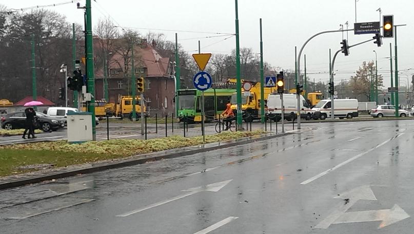 zderzenie tramwajów - Maciej Krzywoszyński