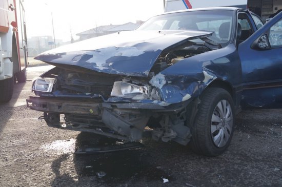 wypadek drogowy zimowy - Straż Pożarna Leszno