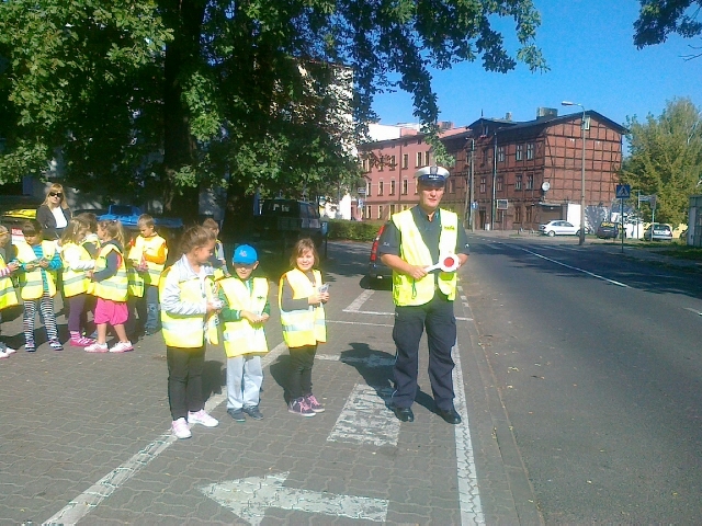 dzieci bezpieczne do szkoły - Jacek Kosiak