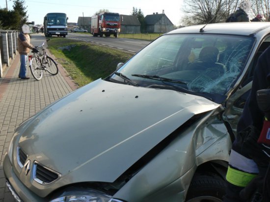 ksawerow wyciąganie kierowcy - Straż Pożarna Konin