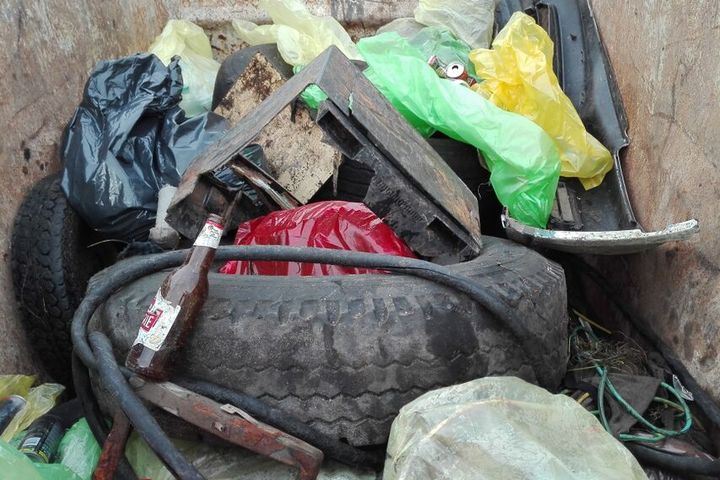 sprzątanie rzeczki głównej (5) - Woda jest najważniejesza