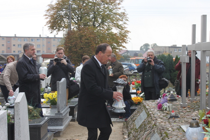 Zapal Znicz Pamięci 2015 w Książu Wielkopolskim