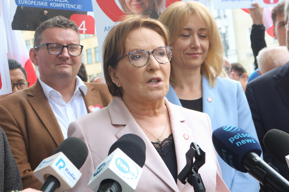 Europosłanka z Wielkopolski o zmianie czasu "Myślę, że dobrze by było