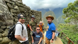 Wjechali na wózkach inwalidzkich na Machu Picchu