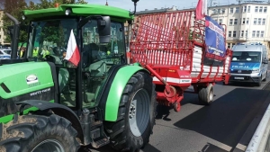 Rolnicze ciągniki wjechały do centrum Poznania