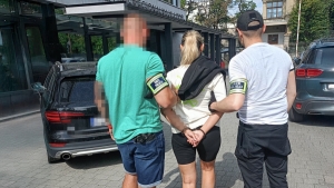 Fikcyjne ogłoszenia i BLIK. Gang wyłudził 3 mln zł 