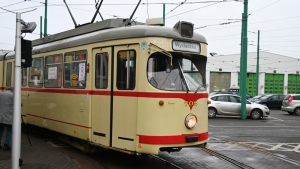 "Pozytywny wynik testu to nie wyrok". Na ulice wyjechał "Tramwaj zwany pożądaniem".