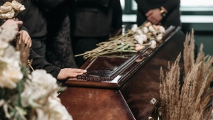 Zmiany w kosztach pochówku. Jak Wielkopolanie żegnają bliskich?