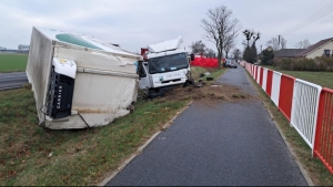 Poważny wypadek na drodze krajowej nr 92. Jedna osoba nie żyje