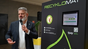 Poznański recyklomat może podbić całą Polskę