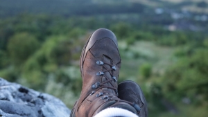 Jak wybrać męskie buty górskie – poradnik