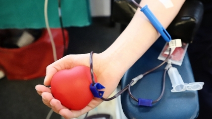 Ferie i grypa opróżniły banki krwi. Pilny apel z Poznania