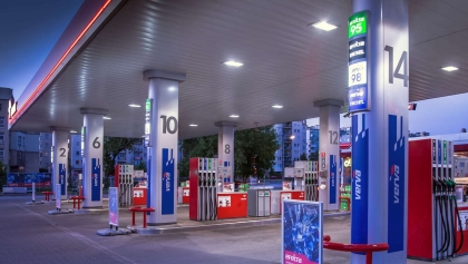 Rząd monitoruje ceny paliw. Minister zapewnia: paliwa nie zabraknie