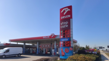 Paliwo drożeje z dnia na dzień. Kierowcy w Lesznie łapią się za głowy