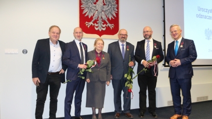 Dziennikarze Radia Poznań odznaczeni Krzyżami Zasługi przyznanymi przez prezydenta RP