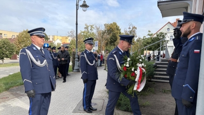 85 lat od zbrodni. Chodzież pamięta o zamordowanych policjantach