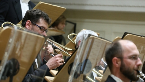 Dyplomanci z Orkiestrą Filharmonii Poznańskiej