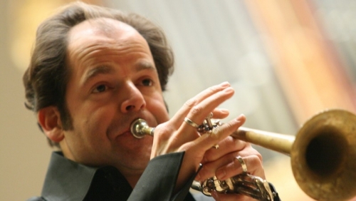 Karnawał, trąbka i Berwaerts