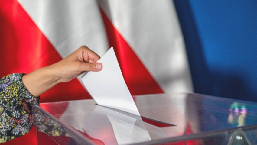 Policja: 15 przypadków naruszenia ciszy wyborczej, w tym dwa przez posłów