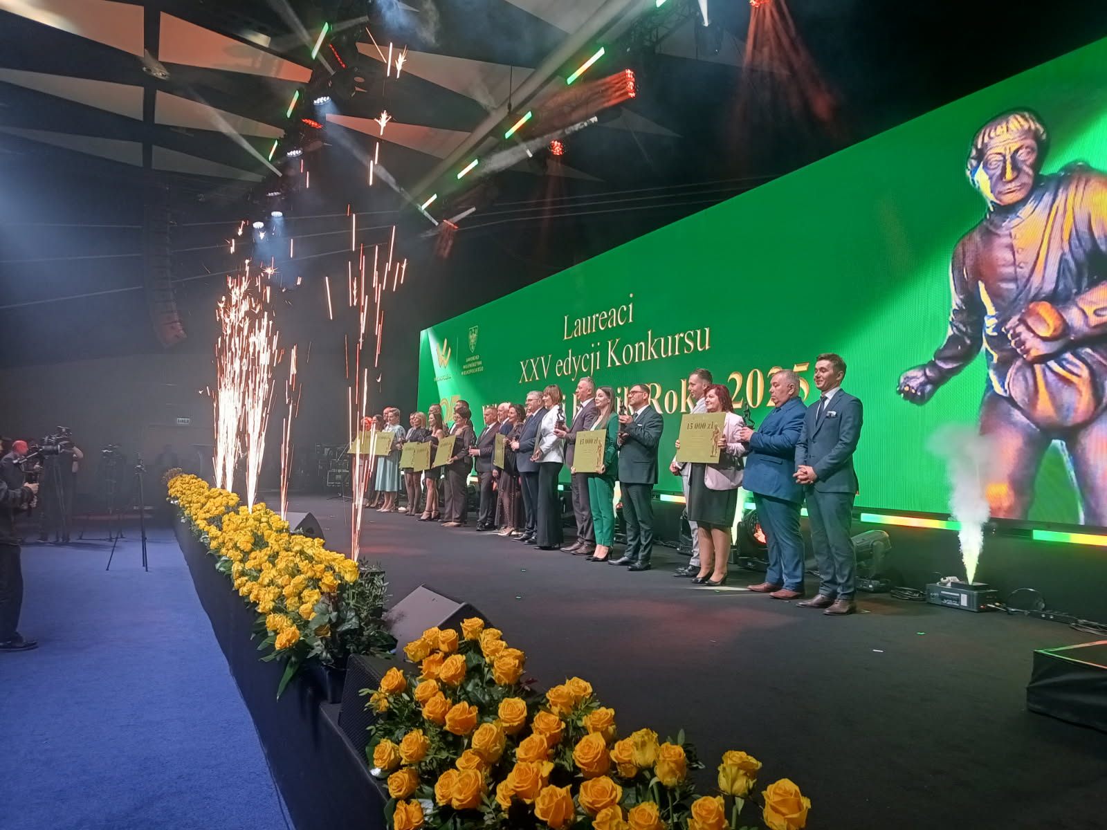 Sadownicy walczą z pogodą, dostali nagrodę. "Mieliśmy wszystkich przeciwko sobie"